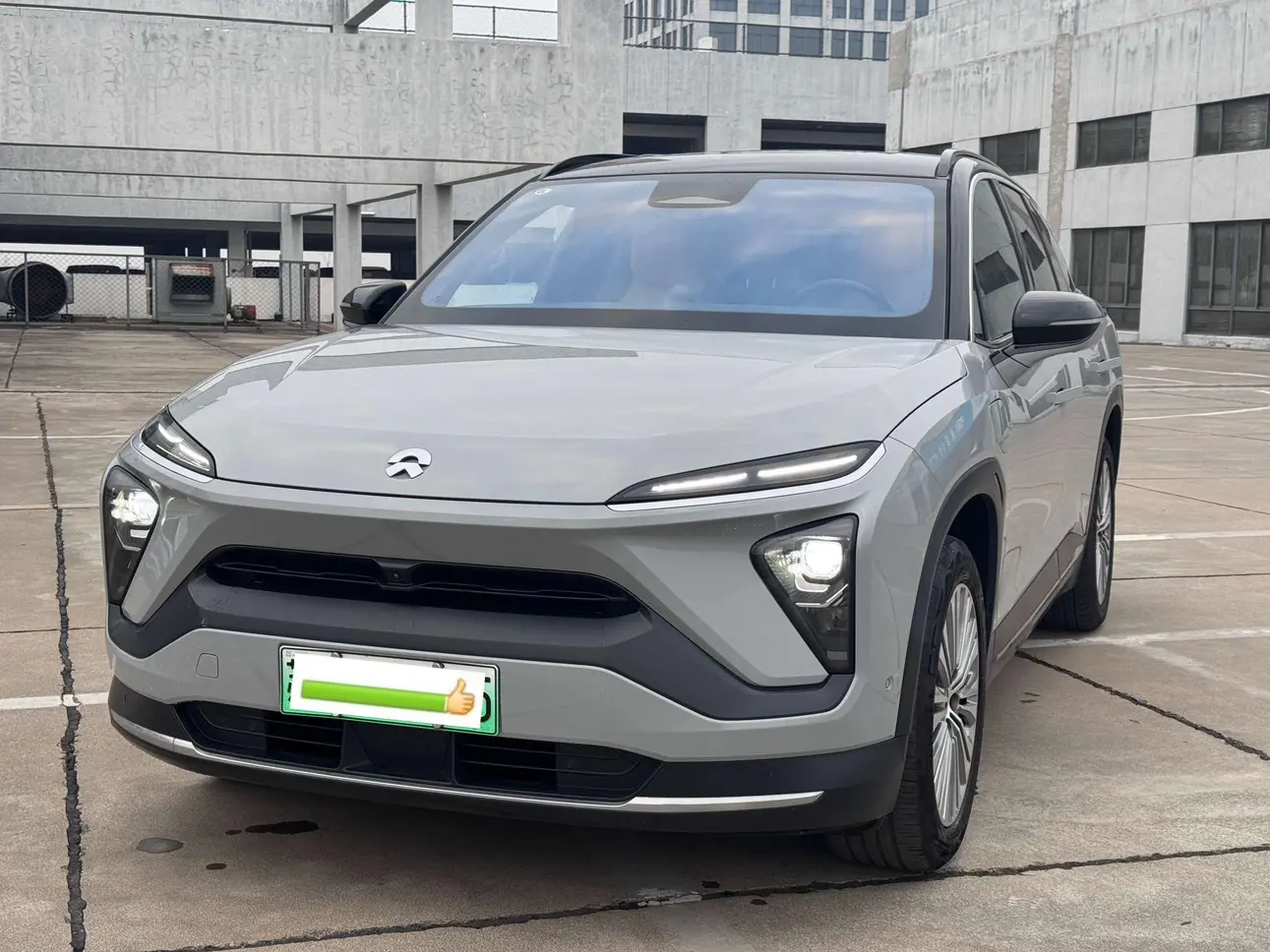 NIO ES6