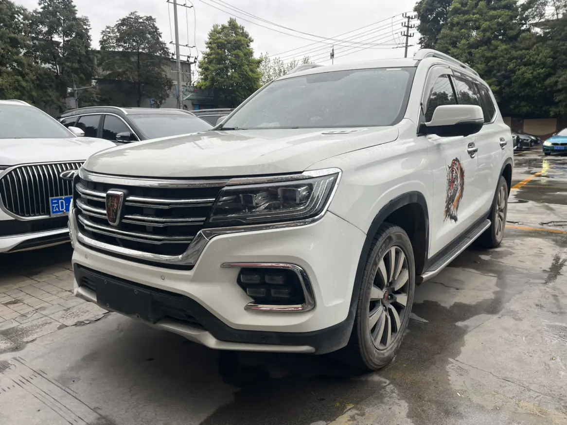 Roewe RX8