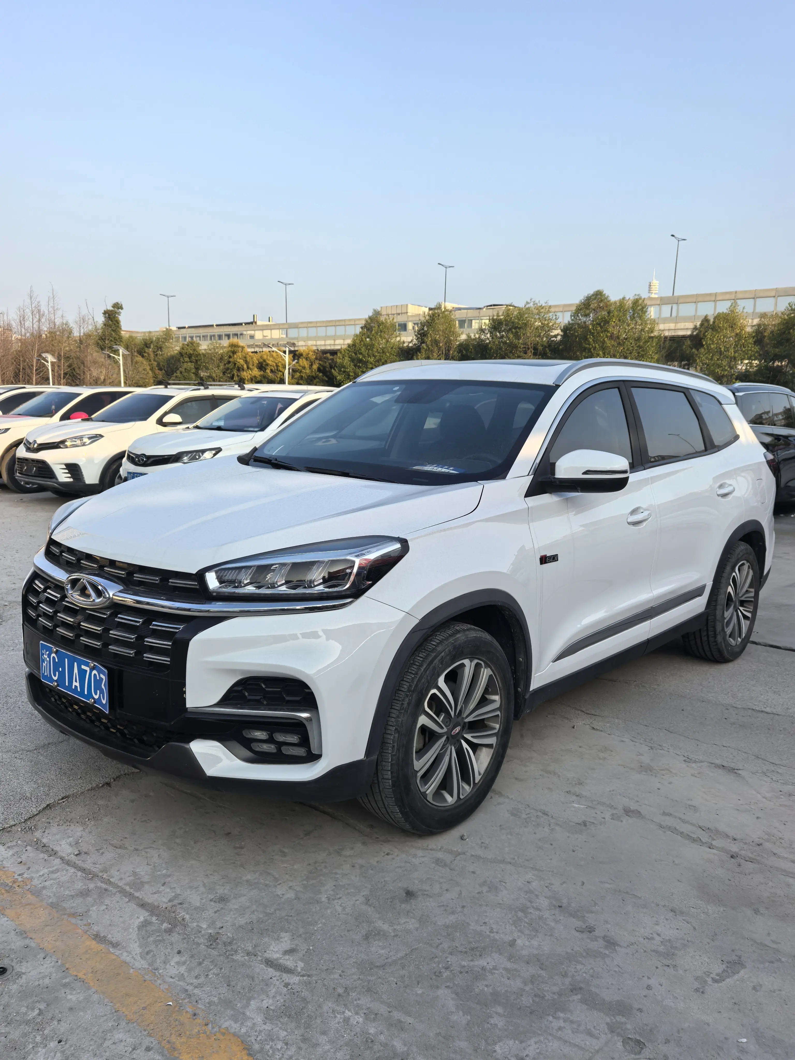 Chery Tiggo 8
