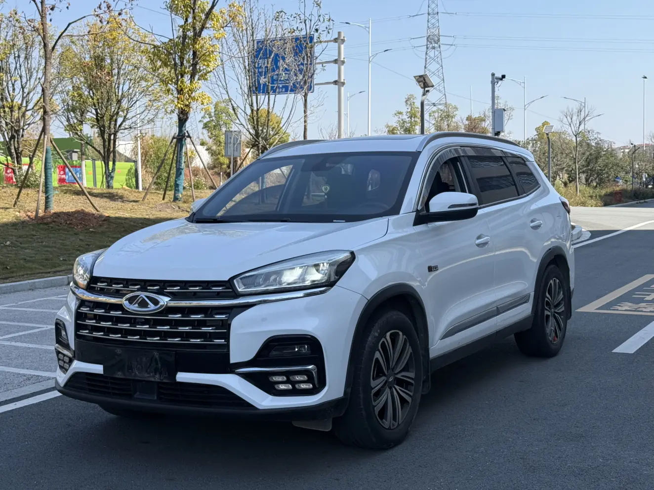 Chery Tiggo 8