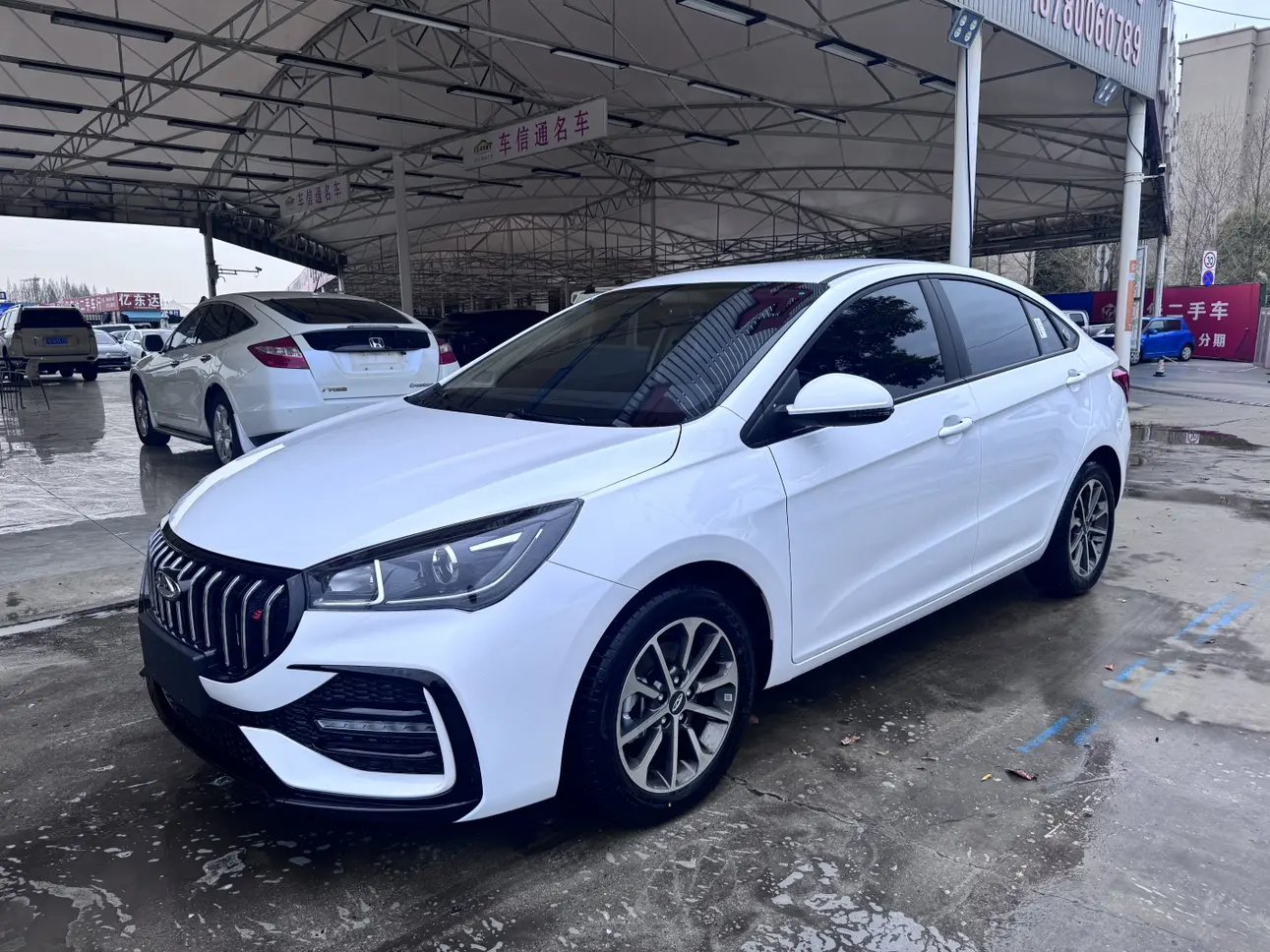 Chery Arrizo 5