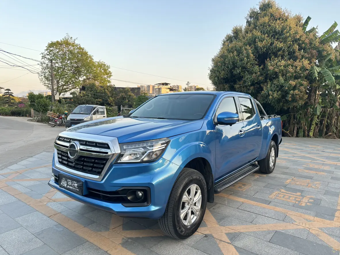 Dongfeng Ruiqi 6  из Китая