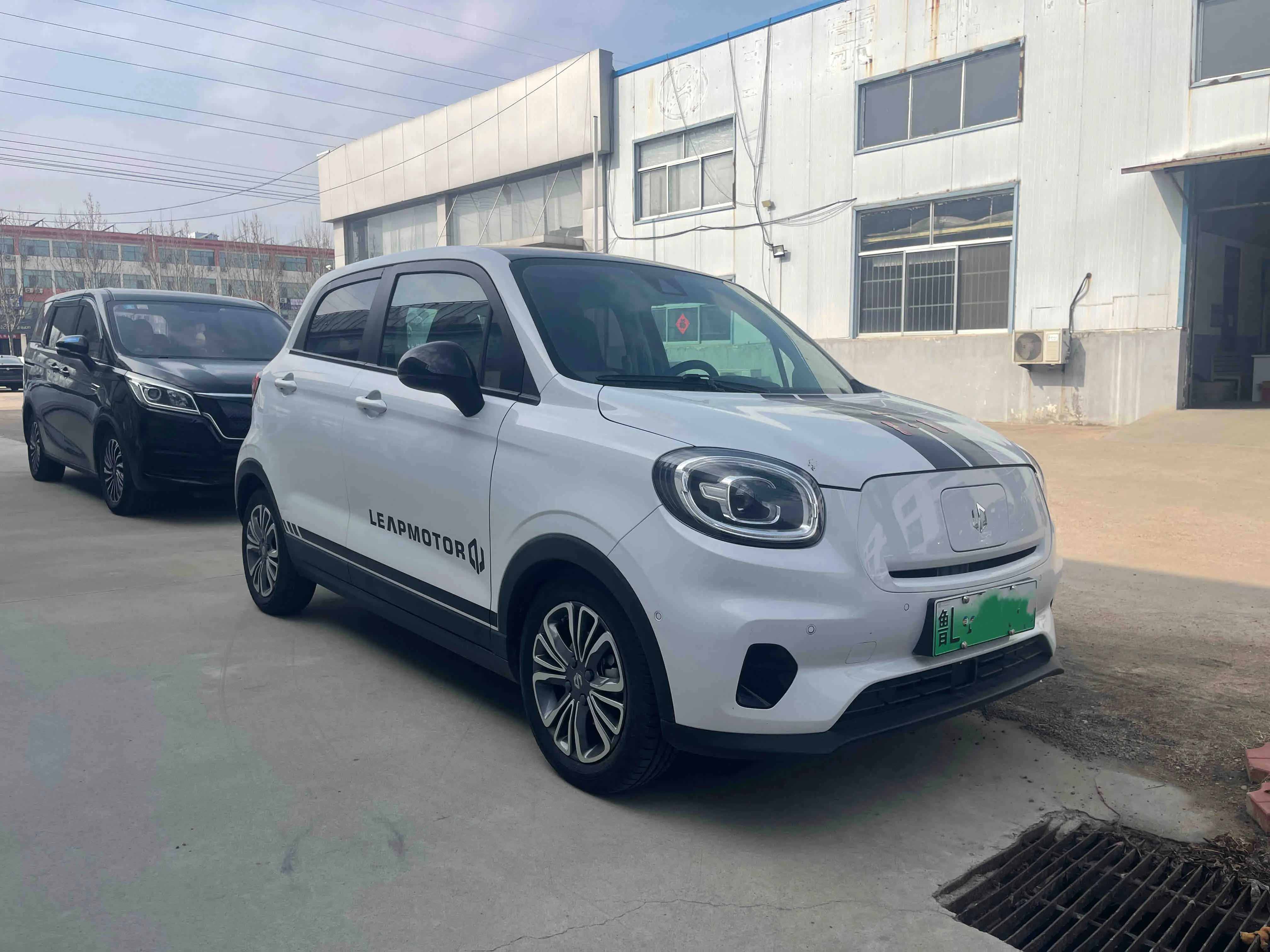 Leapmotor Zero running T03  из Китая