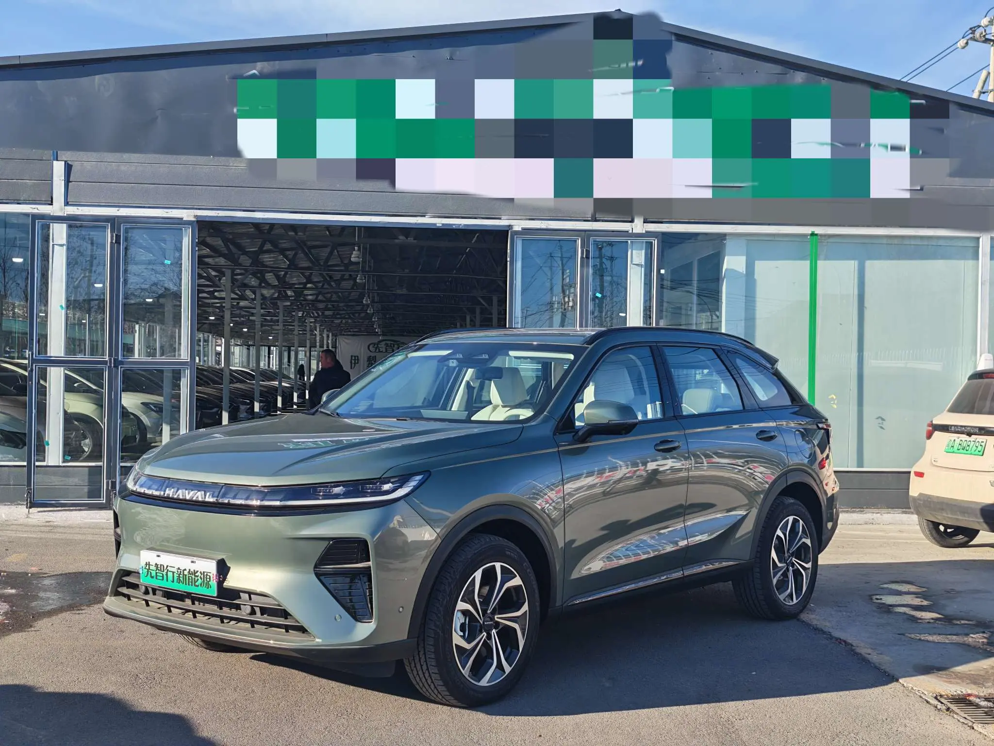 Haval Xiaolong MAX  из Китая