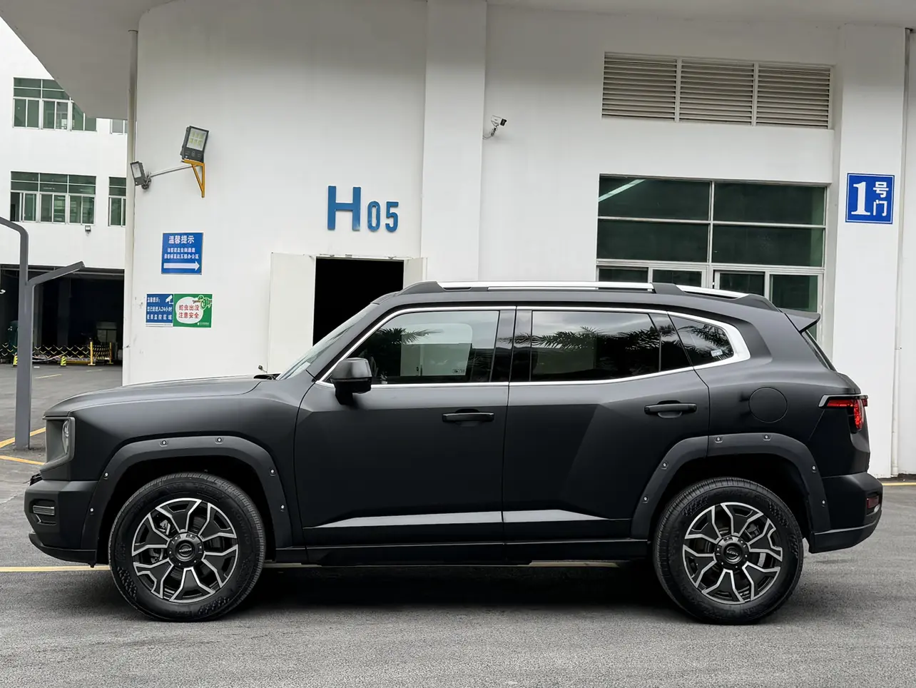 Haval Big Dog PLUS PHEV  из Китая