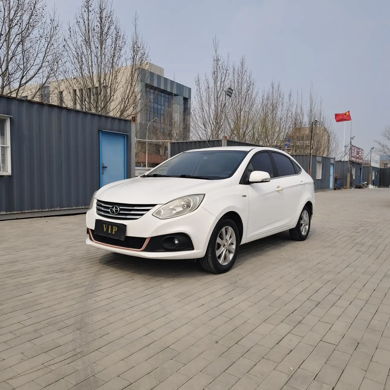 Jiangxi Heyue A30  из Китая