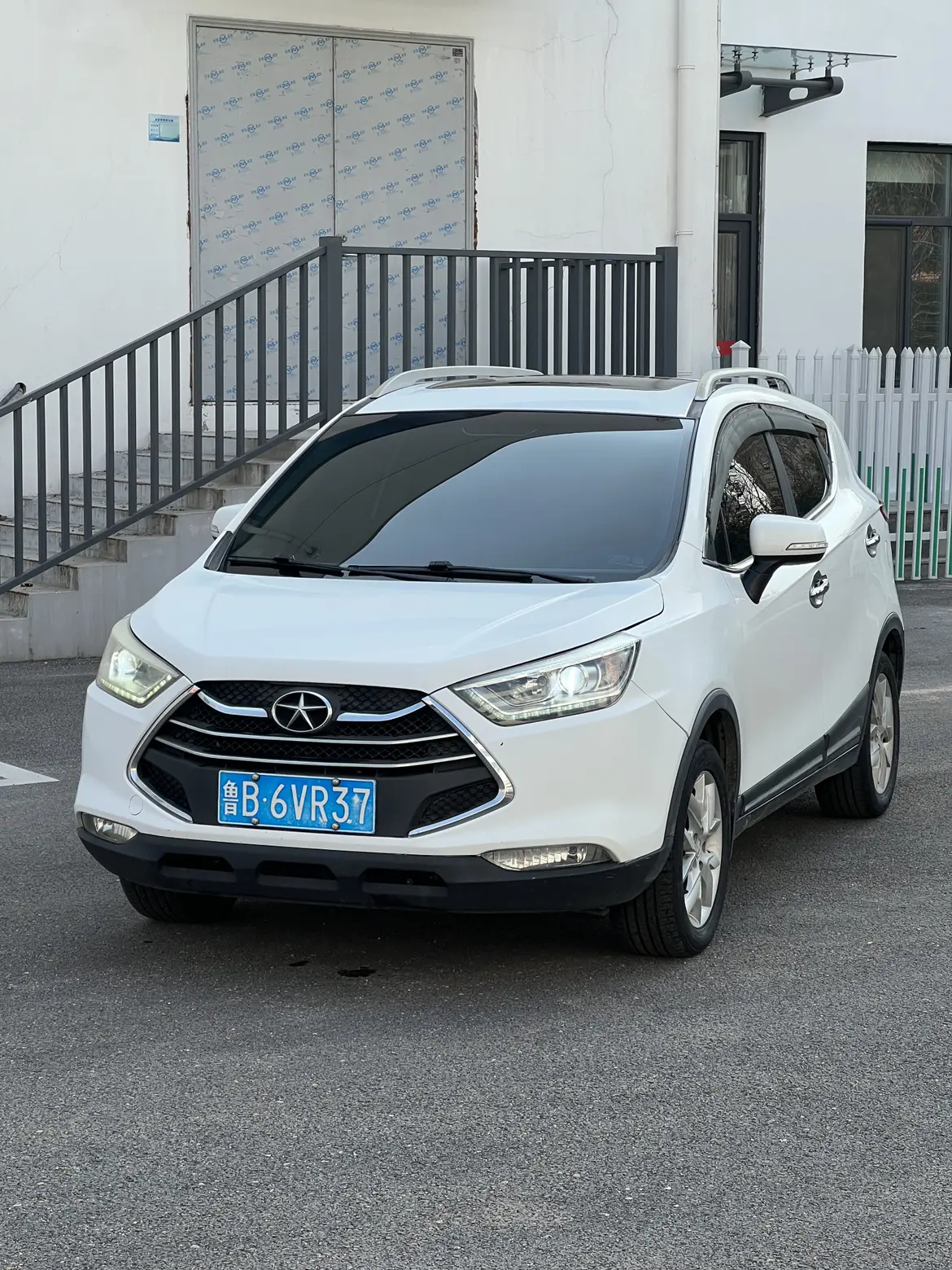 Jiangxi Ruifeng S3  из Китая