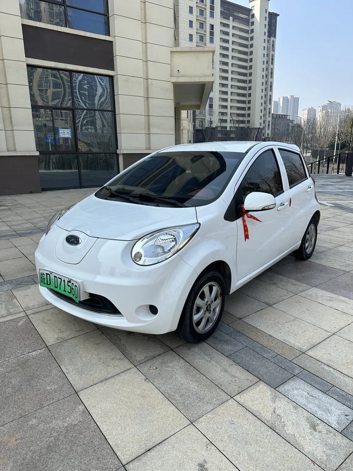 Jiangxi JAC iEV6E  из Китая