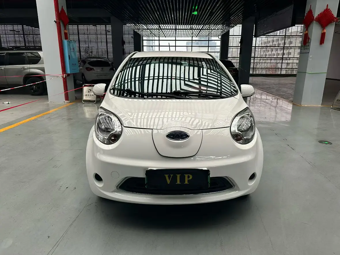 Jiangxi JAC iEV6E  из Китая