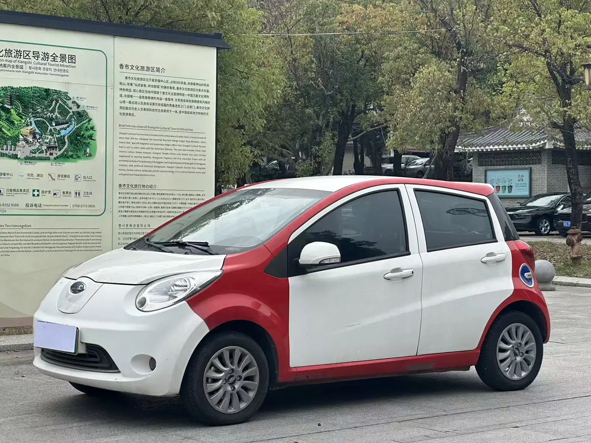 Jiangxi JAC iEV6E  из Китая