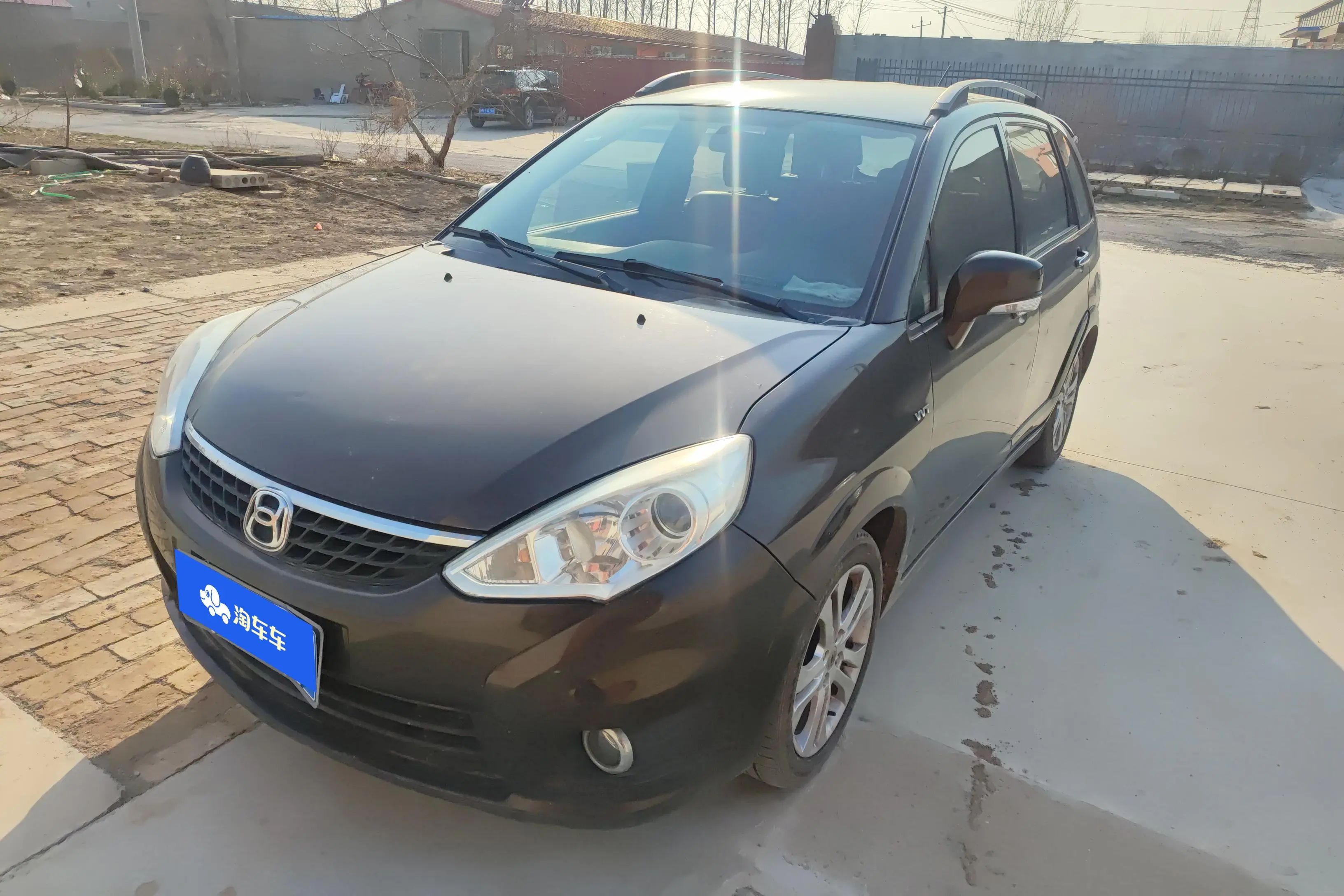 Suzuki Liana A6  из Китая