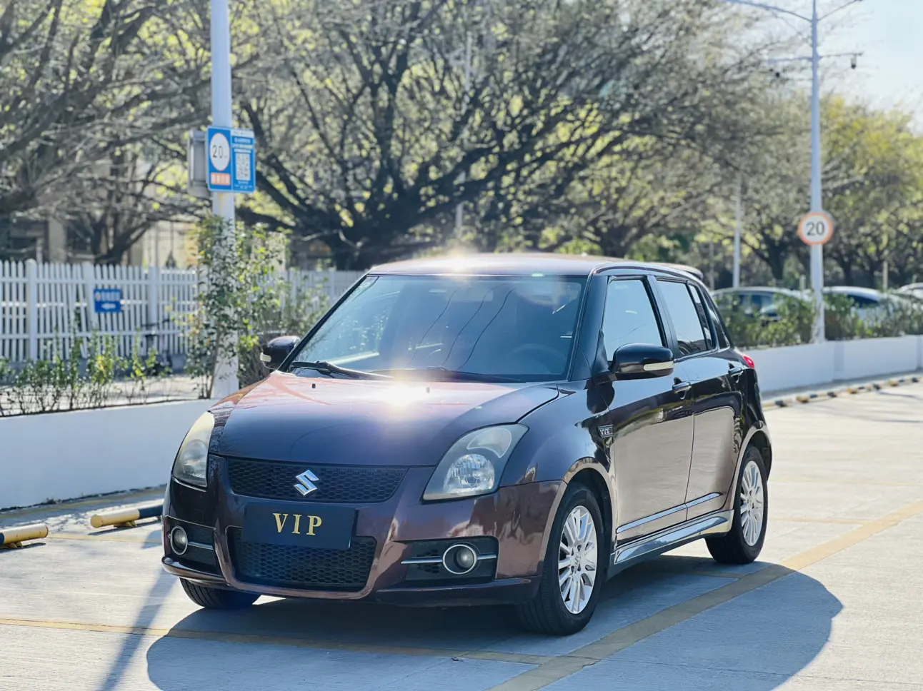 Suzuki Swift  из Китая