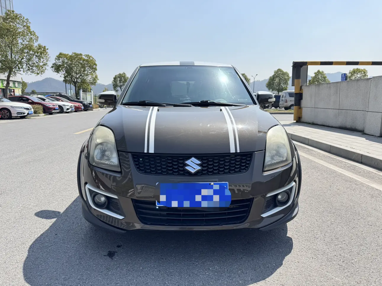 Suzuki Swift  из Китая