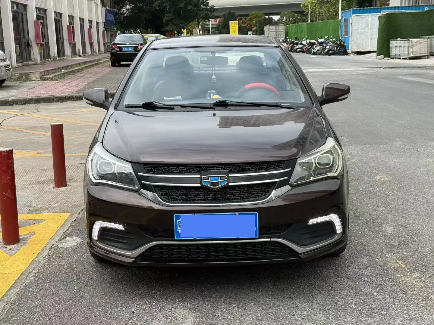 Geely King Kong  из Китая