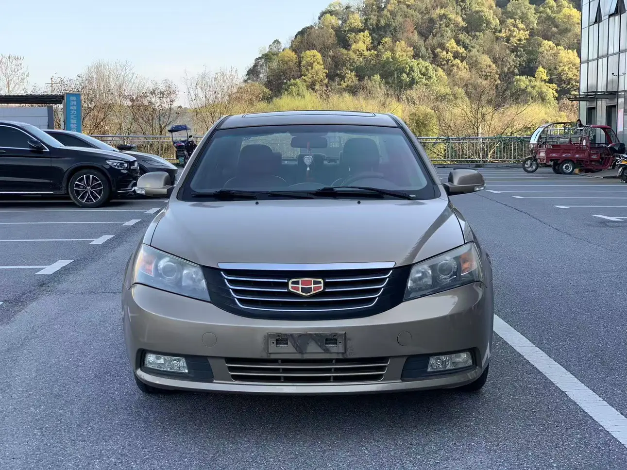 Geely Classic Emgrand  из Китая