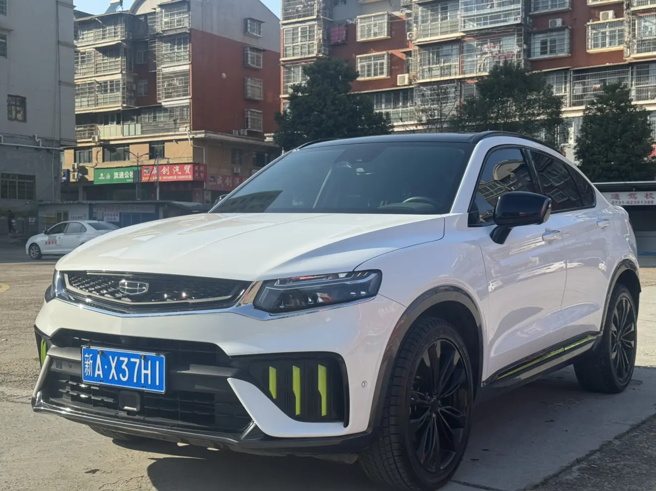 Geely Xingyue S  из Китая