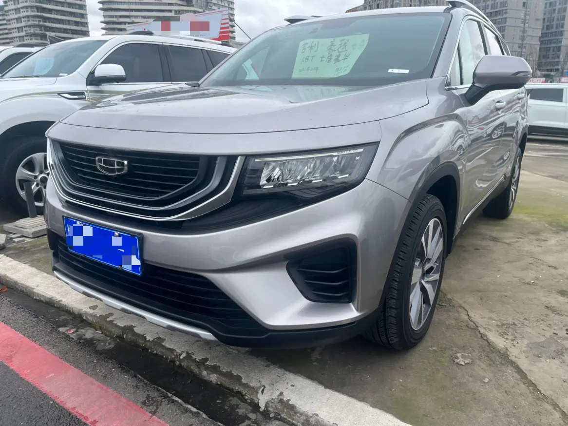 Geely Okavango  из Китая