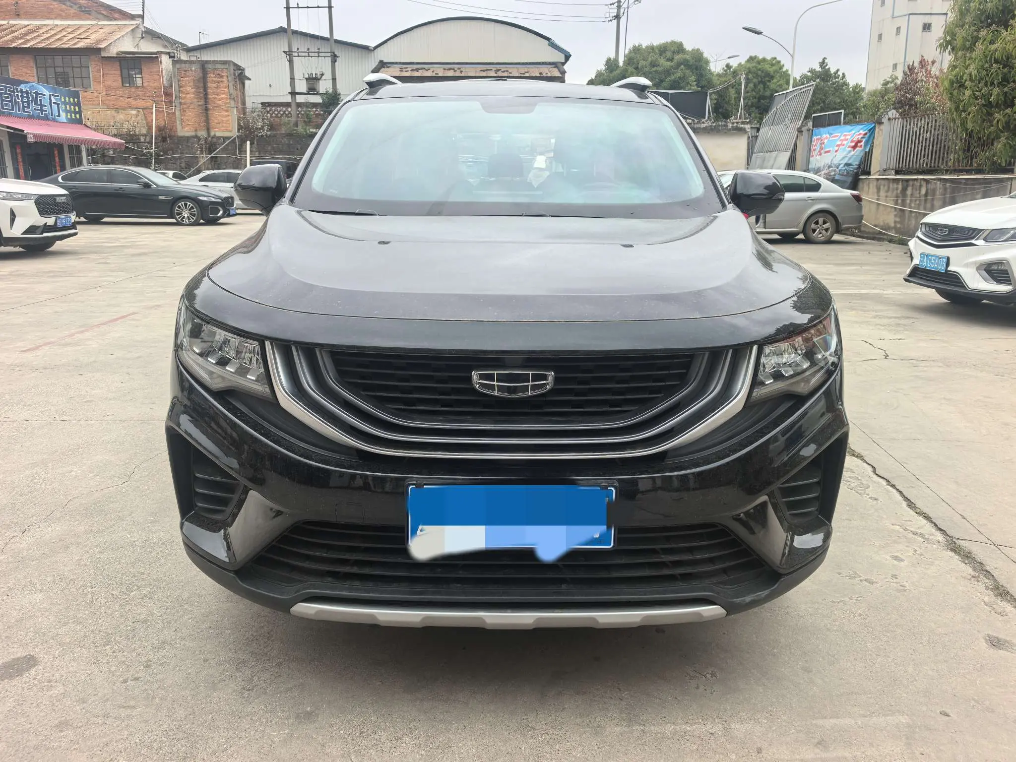 Geely Okavango  из Китая