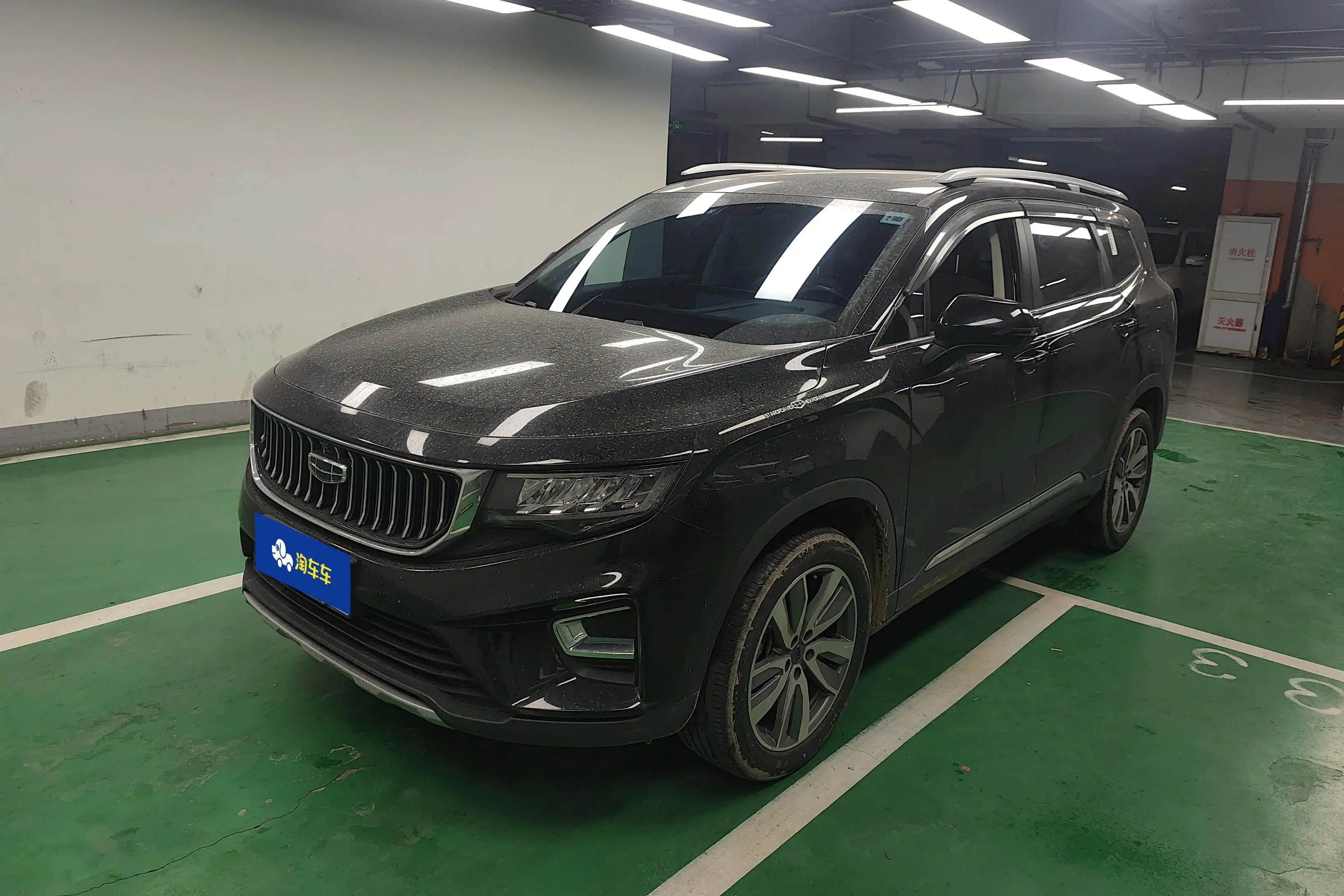 Geely Okavango  из Китая