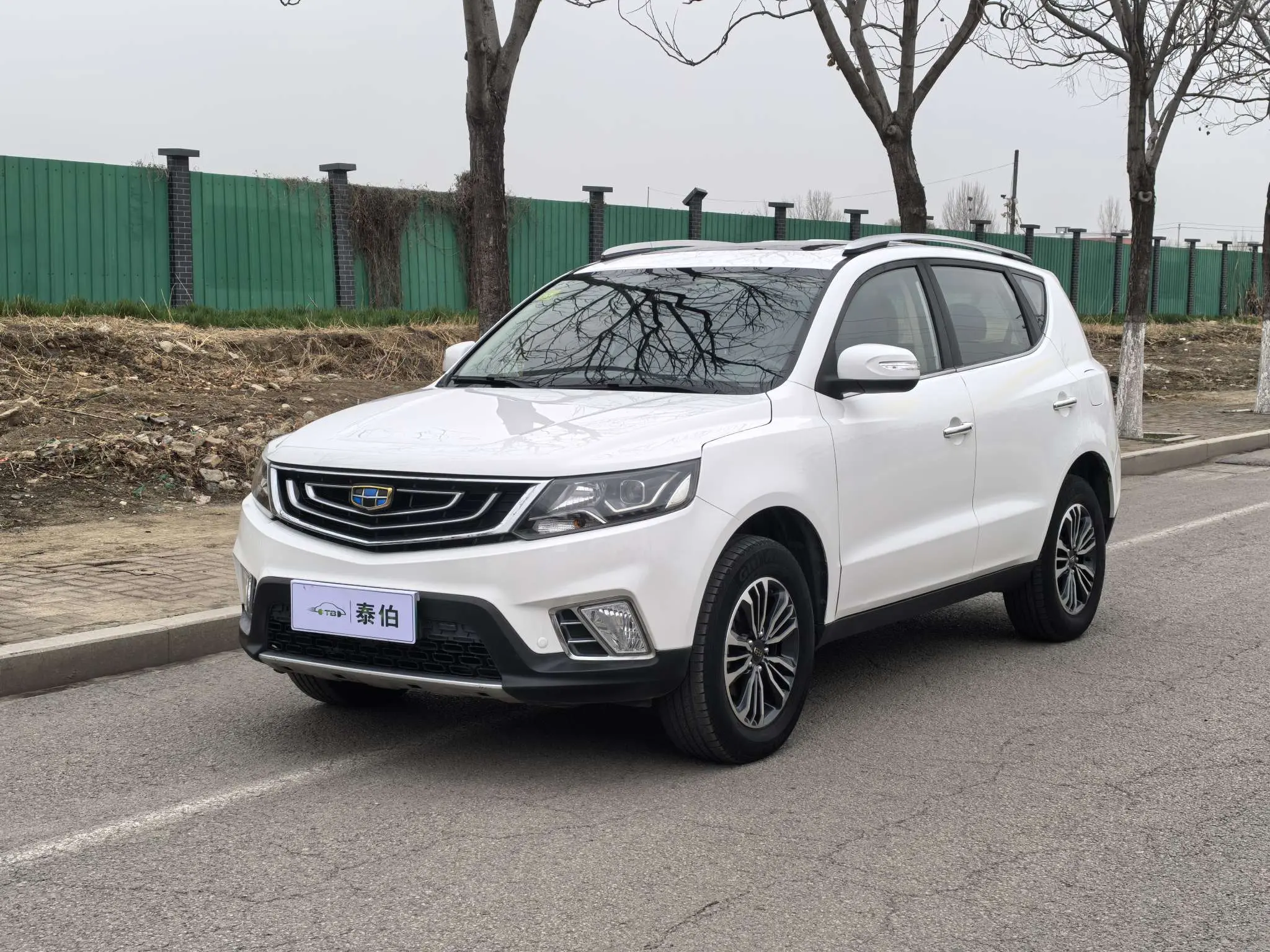 Geely Vision X6  из Китая