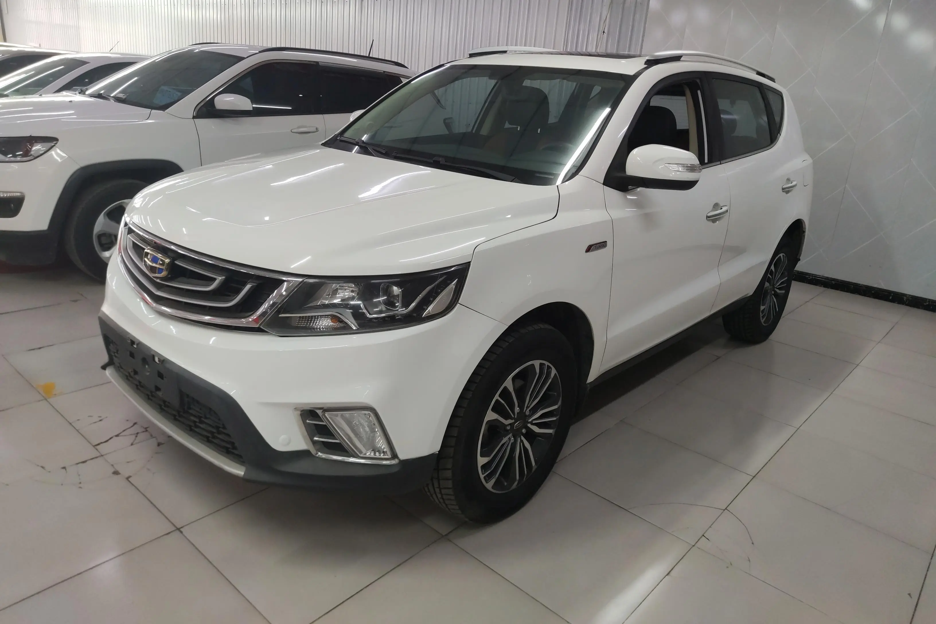 Geely Vision X6  из Китая