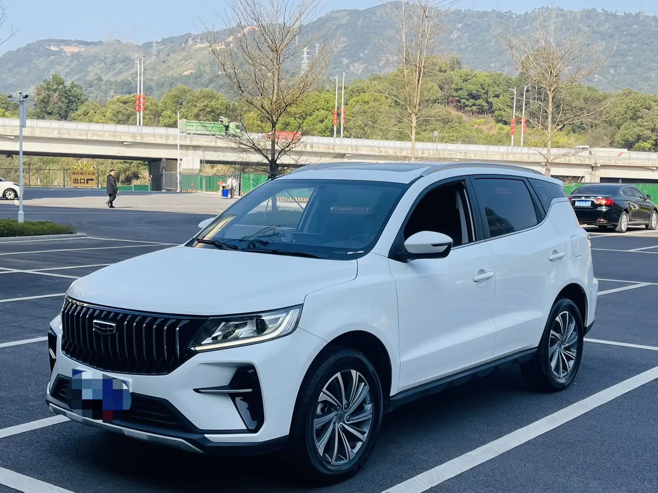 Geely Vision X6  из Китая