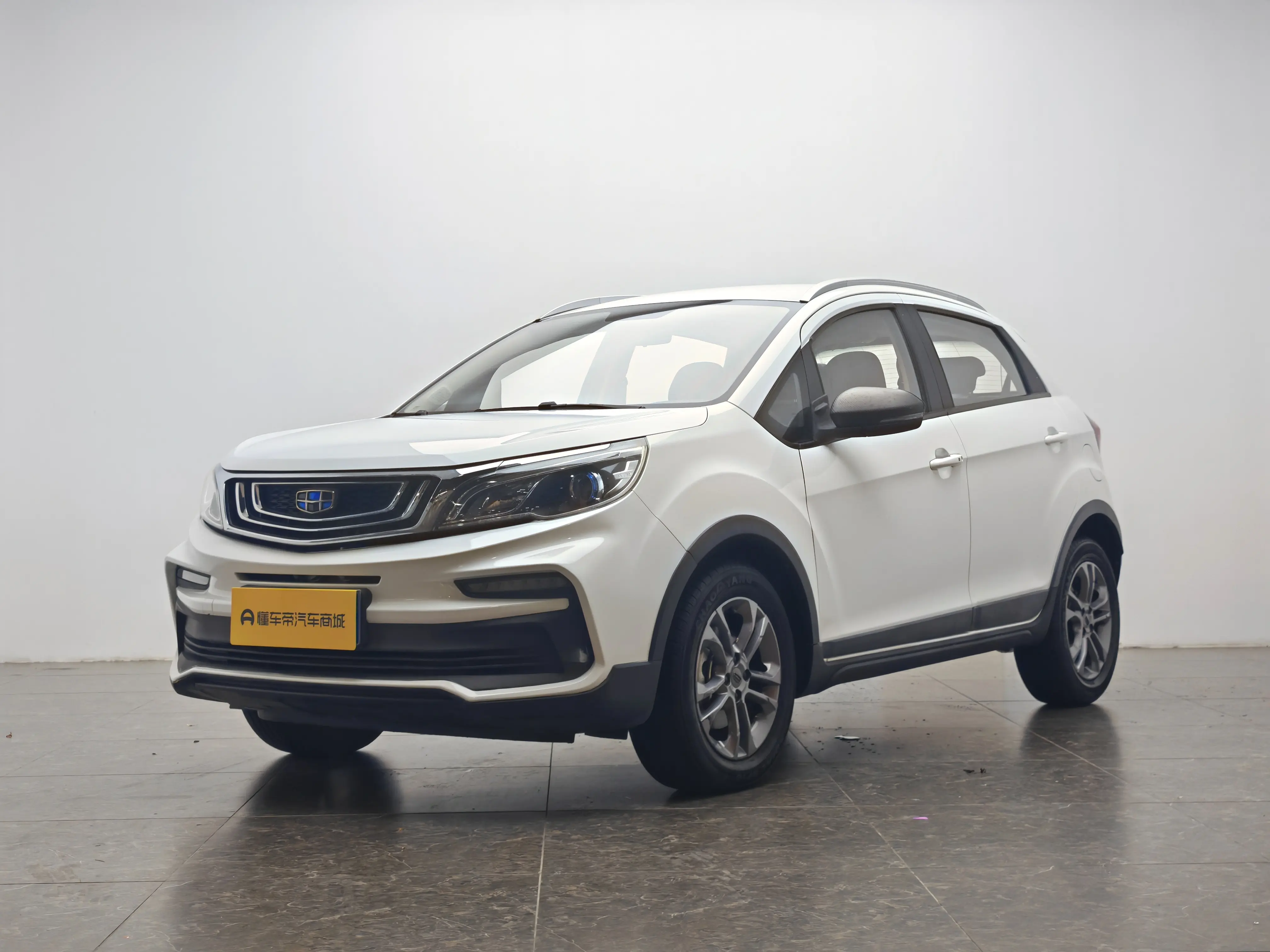 Geely Vision X3  из Китая