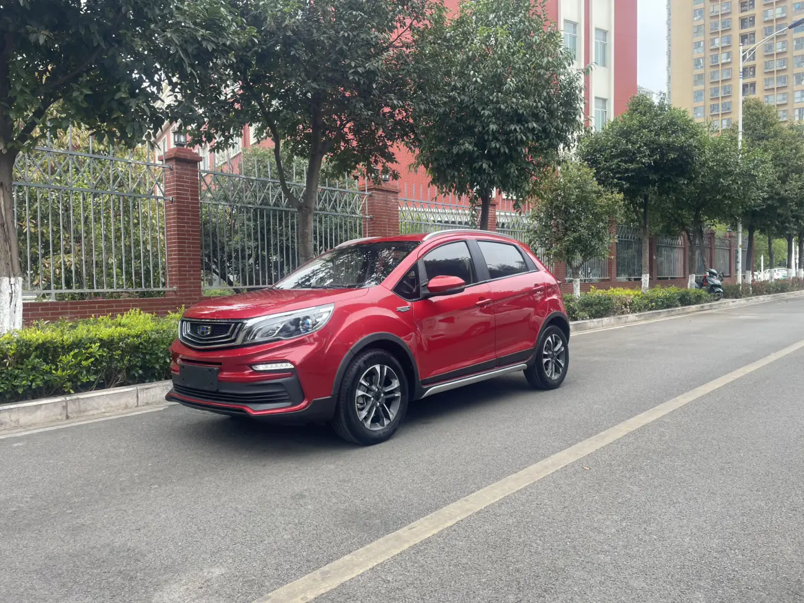 Geely Vision X3  из Китая