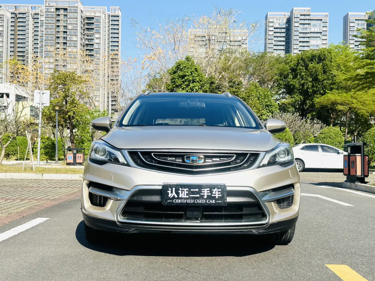 Geely Emgrand GS  из Китая