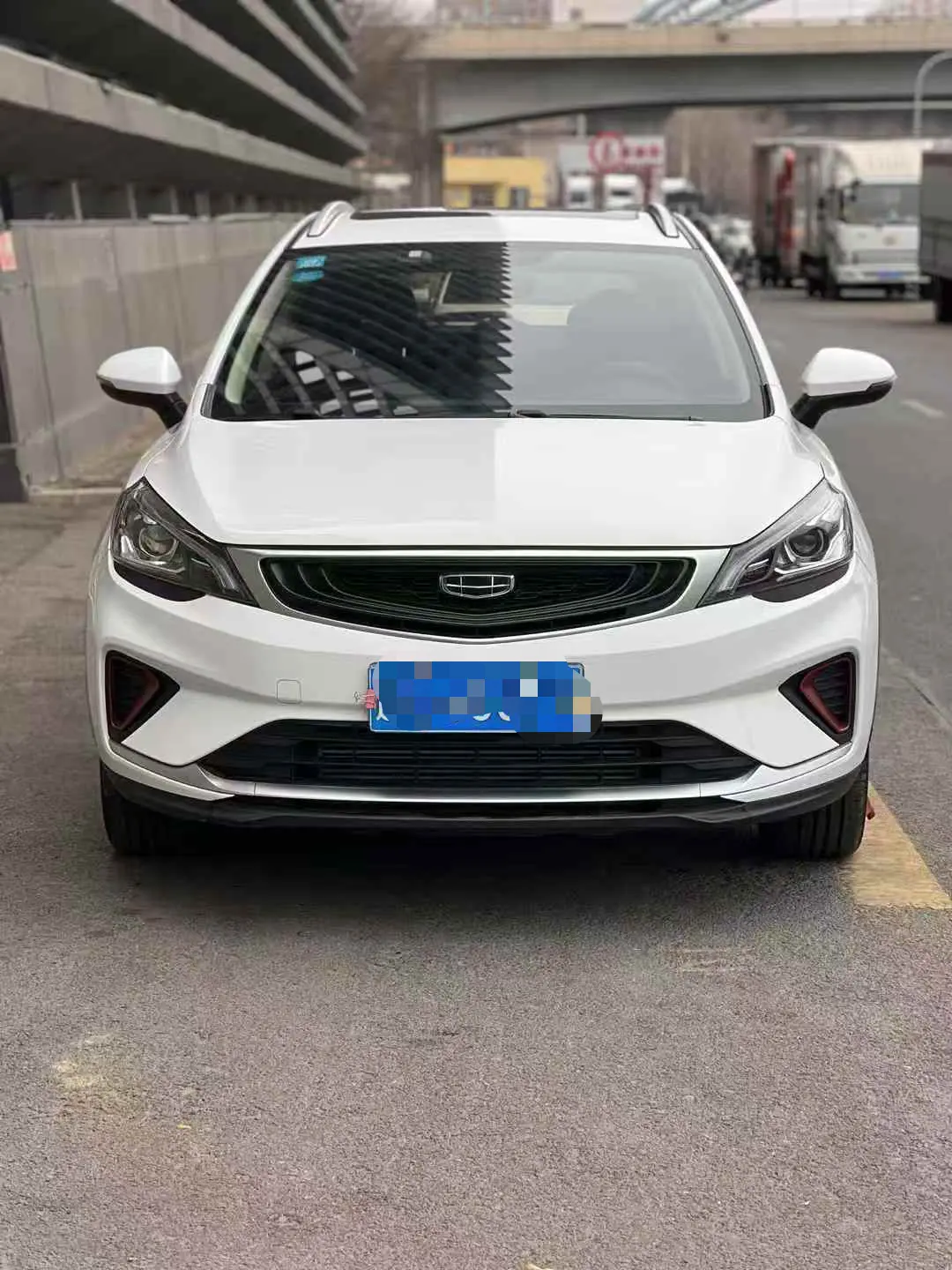 Geely Emgrand GS  из Китая