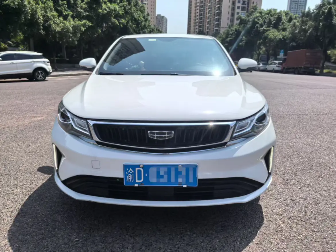 Geely Emgrand GL  из Китая