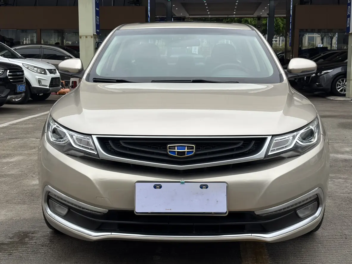 Geely Emgrand GL  из Китая
