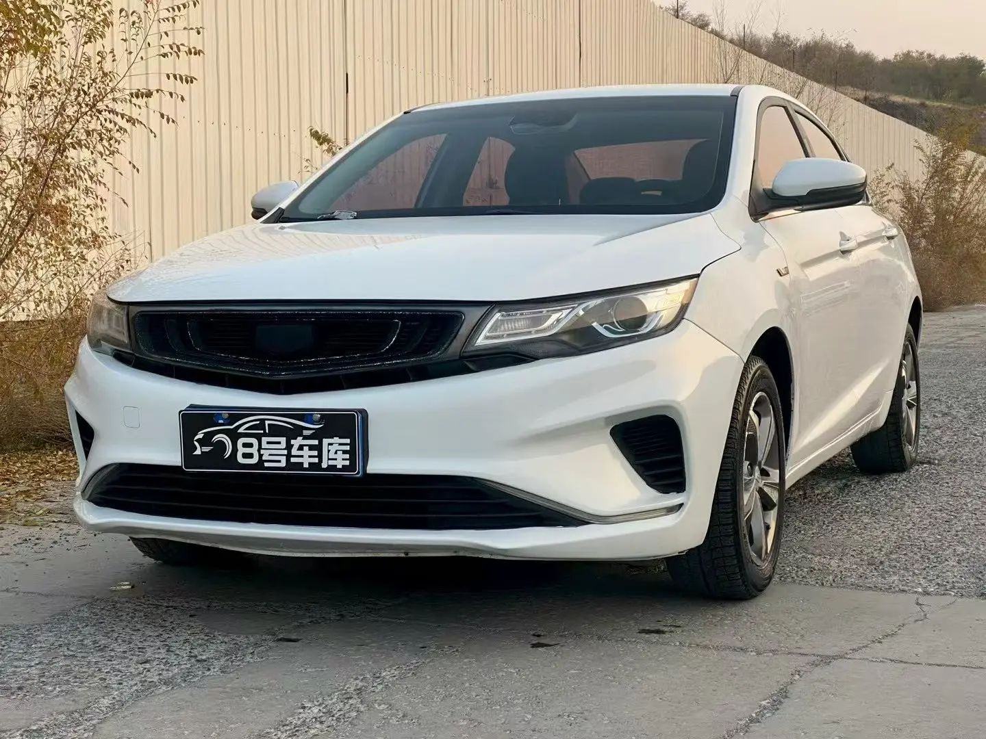 Geely Emgrand GL  из Китая