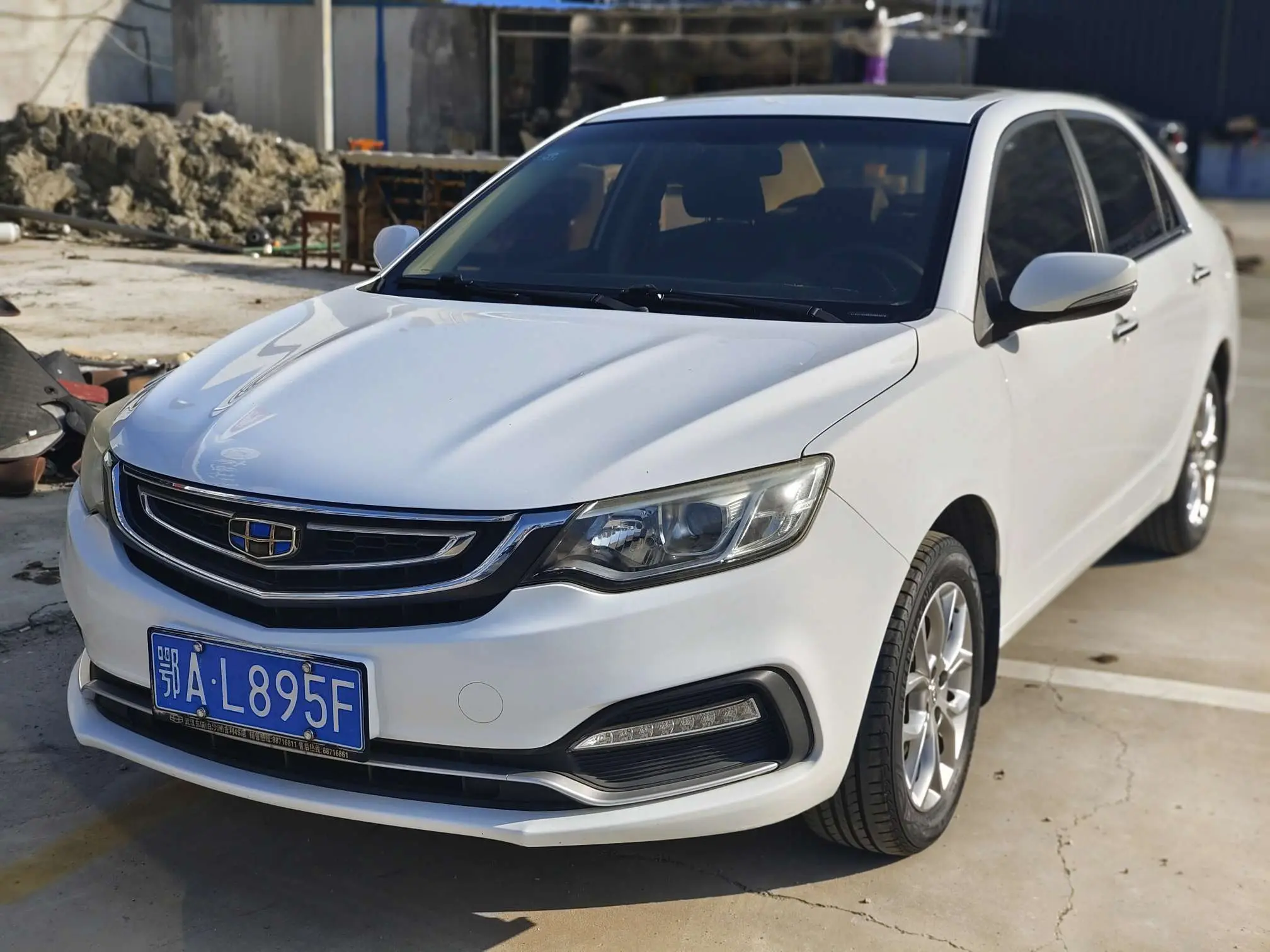 Geely Vision  из Китая