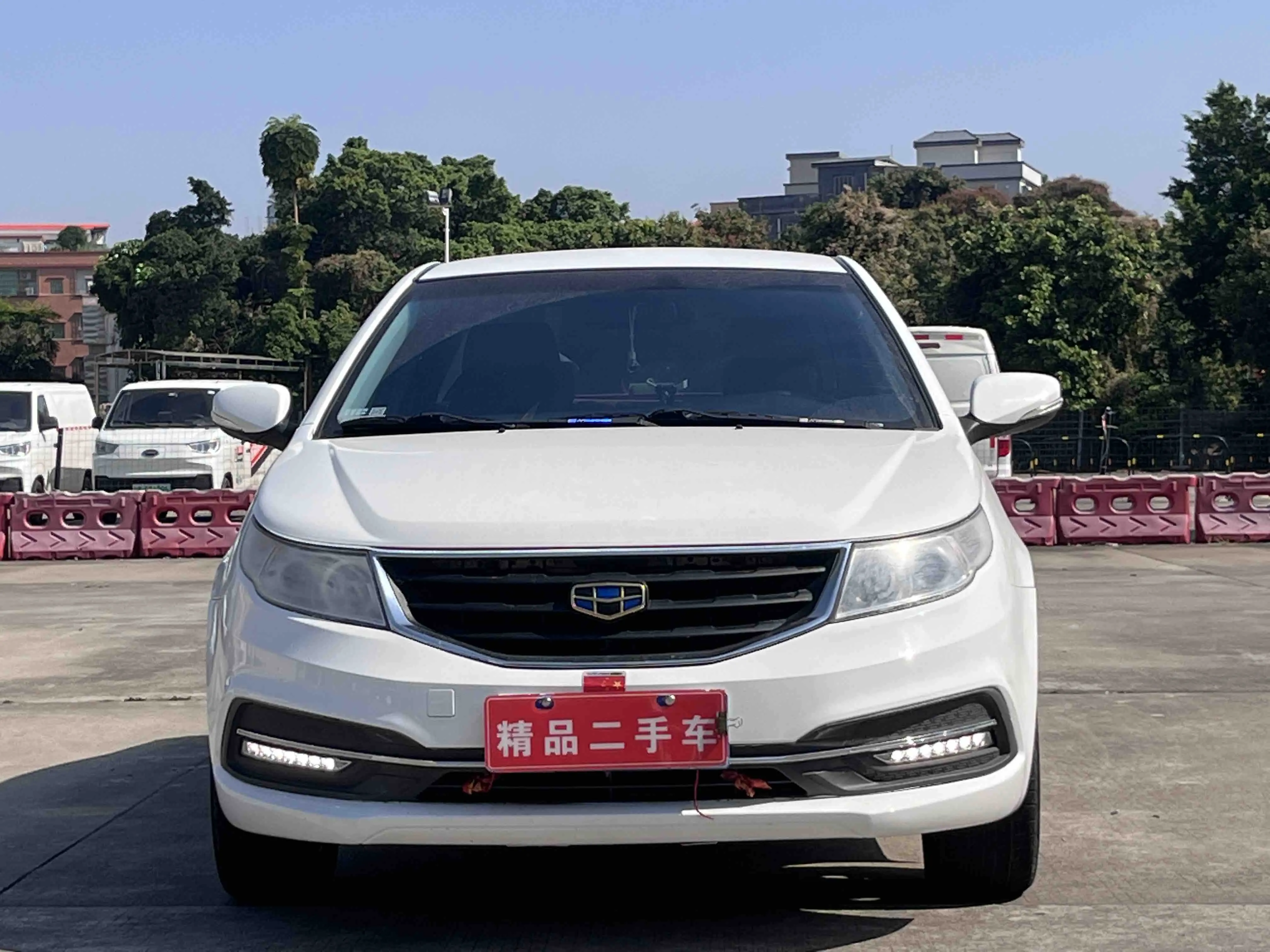 Geely Vision  из Китая