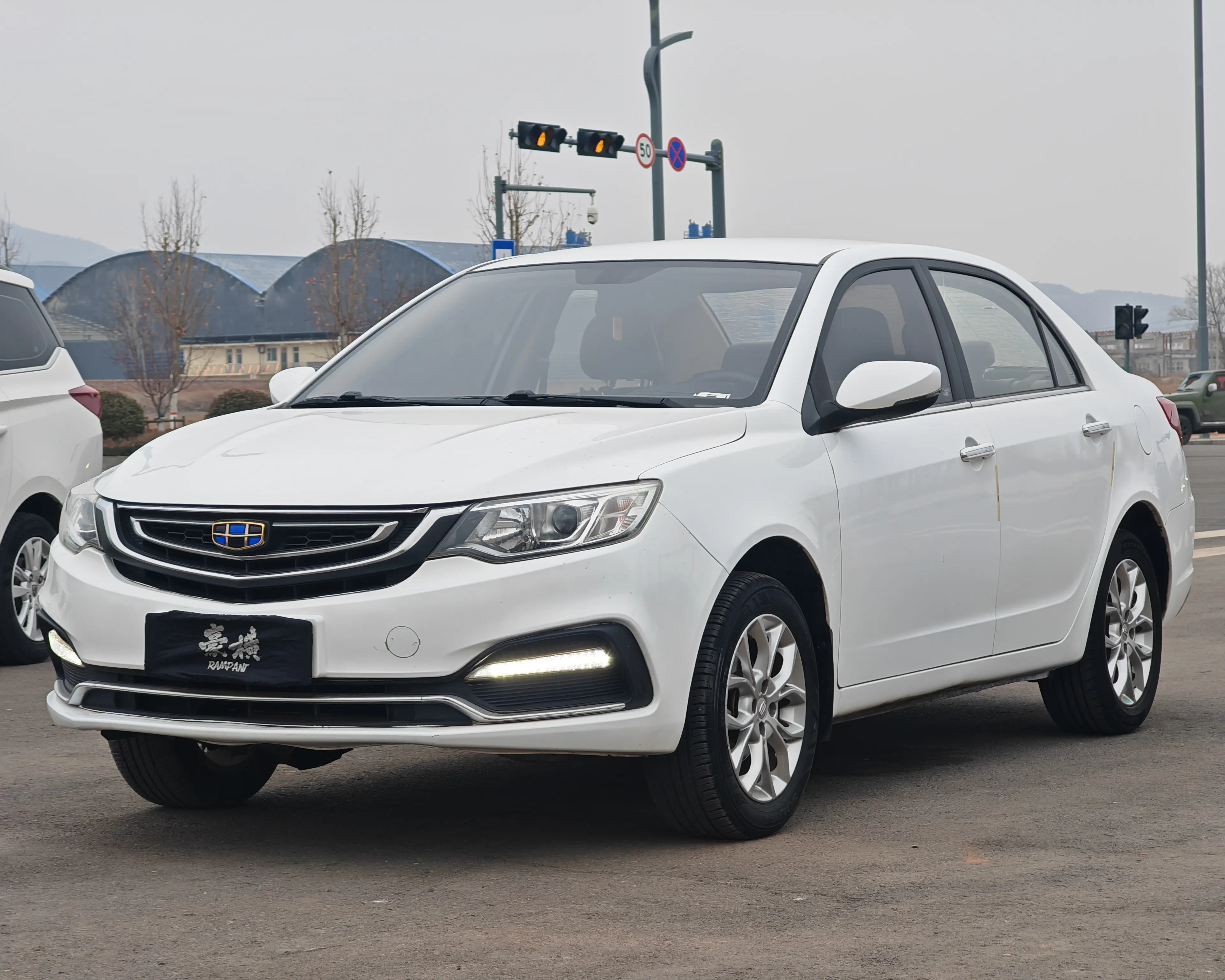 Geely Vision  из Китая