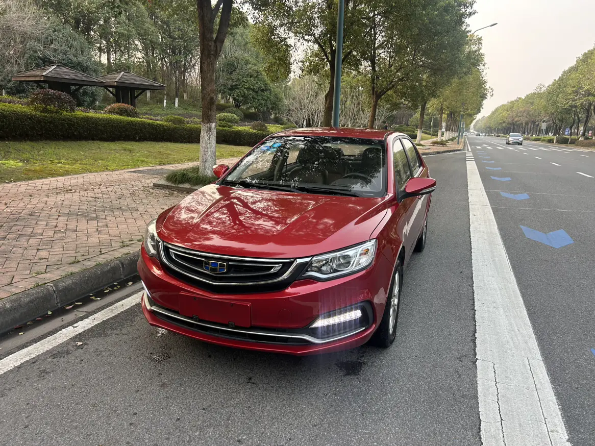 Geely Vision  из Китая