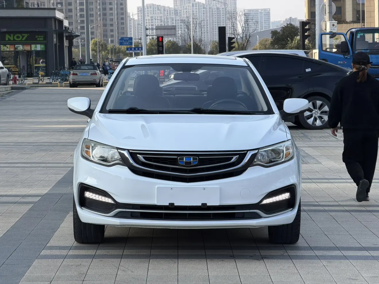 Geely Vision  из Китая