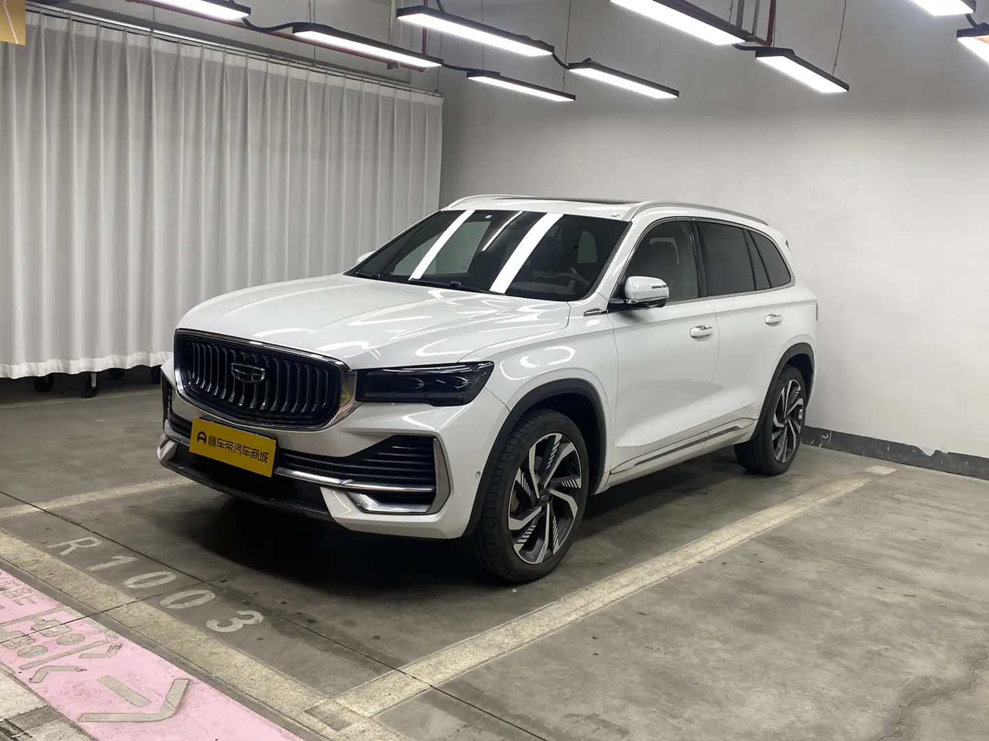 Geely Monjaro (Xingyue L)  из Китая