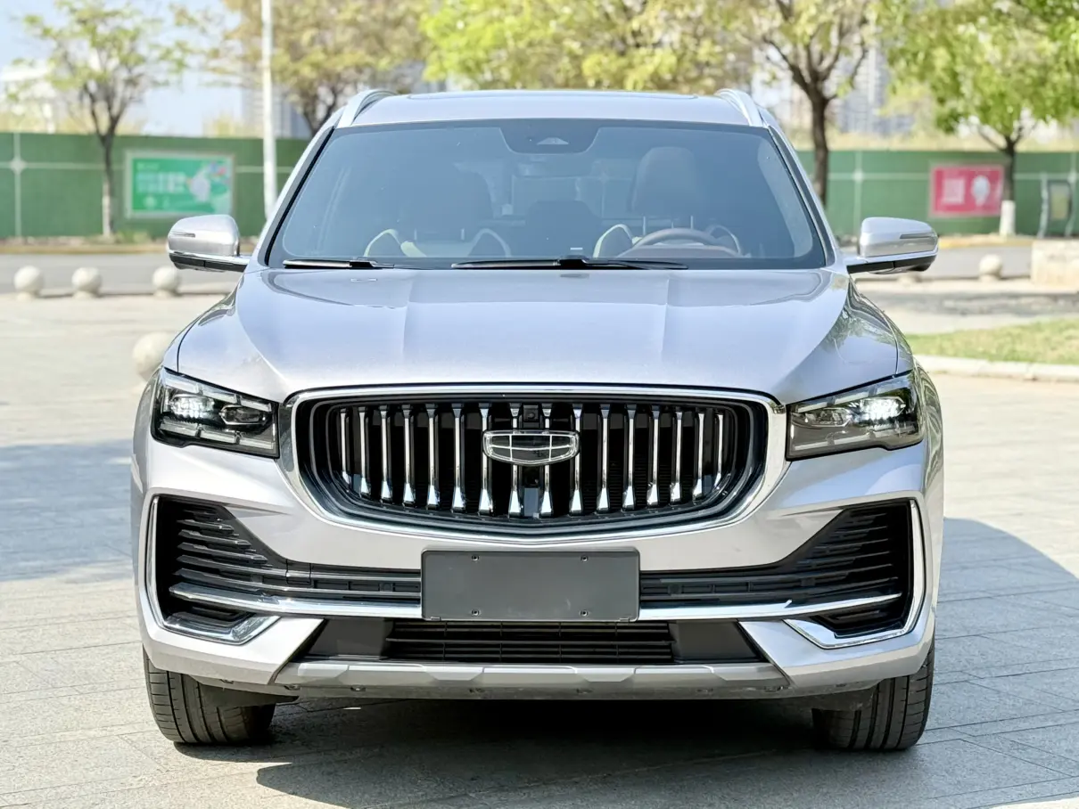 Geely Monjaro (Xingyue L)  из Китая