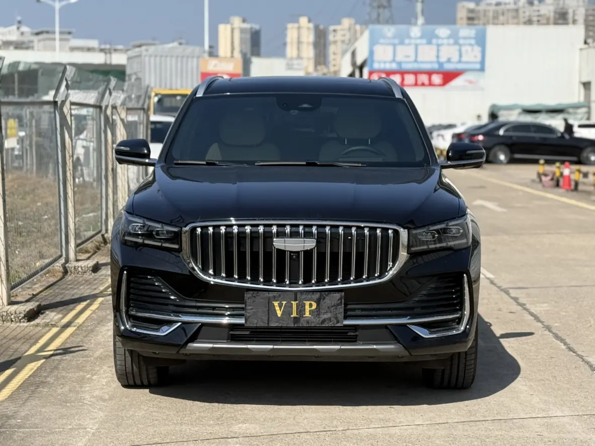 Geely Monjaro (Xingyue L)  из Китая