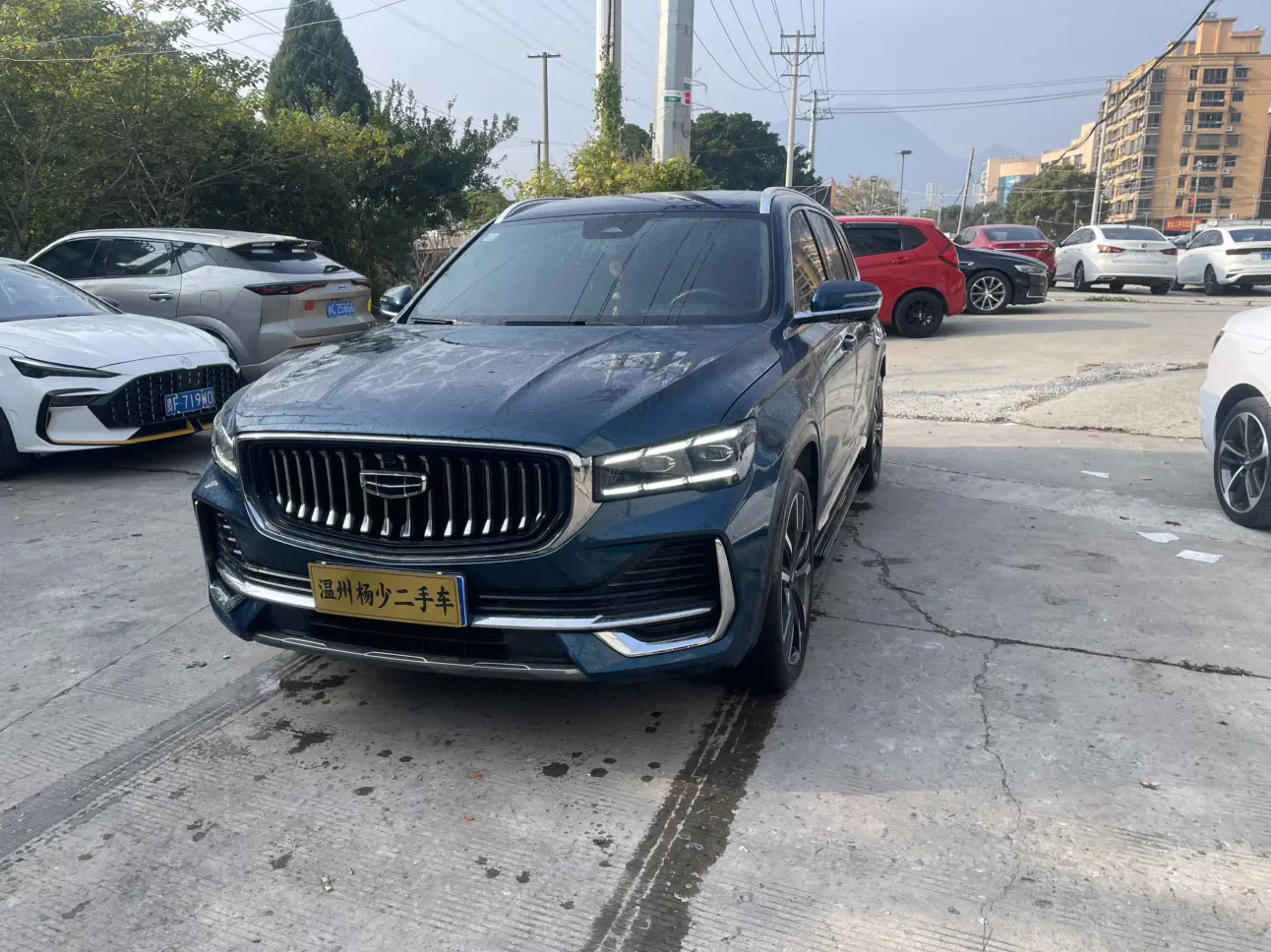 Geely Monjaro (Xingyue L)  из Китая
