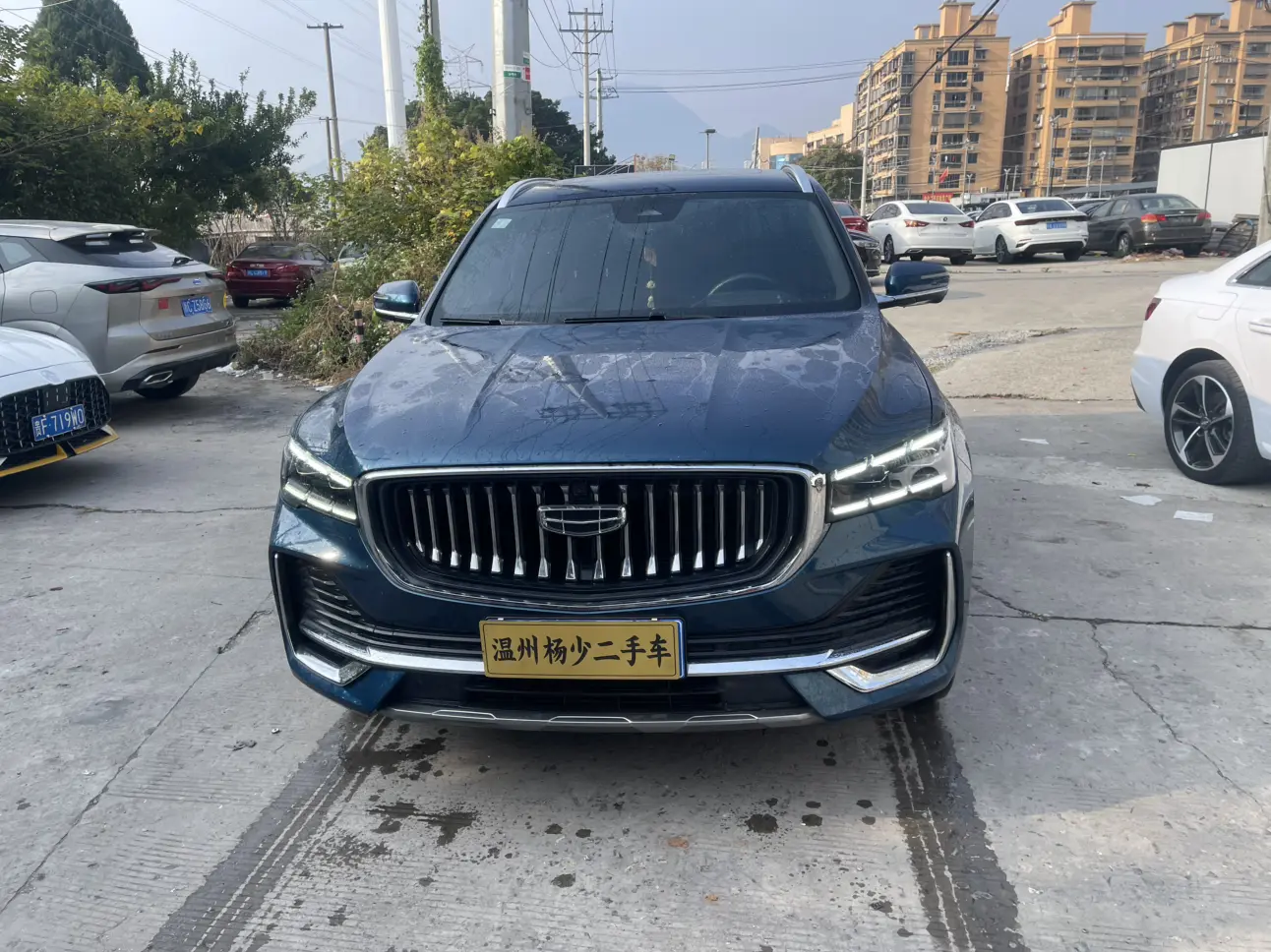 Geely Monjaro (Xingyue L)  из Китая