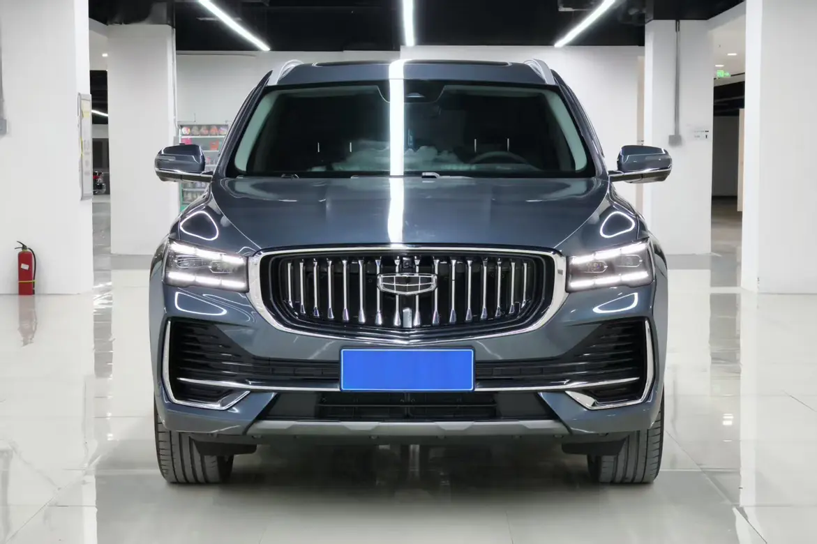 Geely Monjaro (Xingyue L)  из Китая