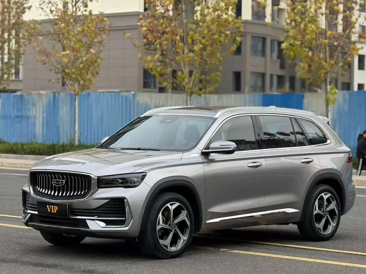 Geely Monjaro (Xingyue L)  из Китая