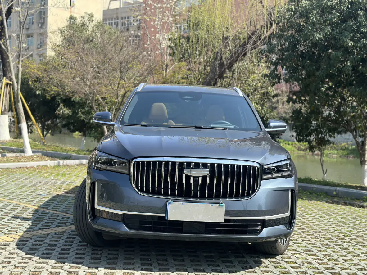 Geely Monjaro (Xingyue L)  из Китая