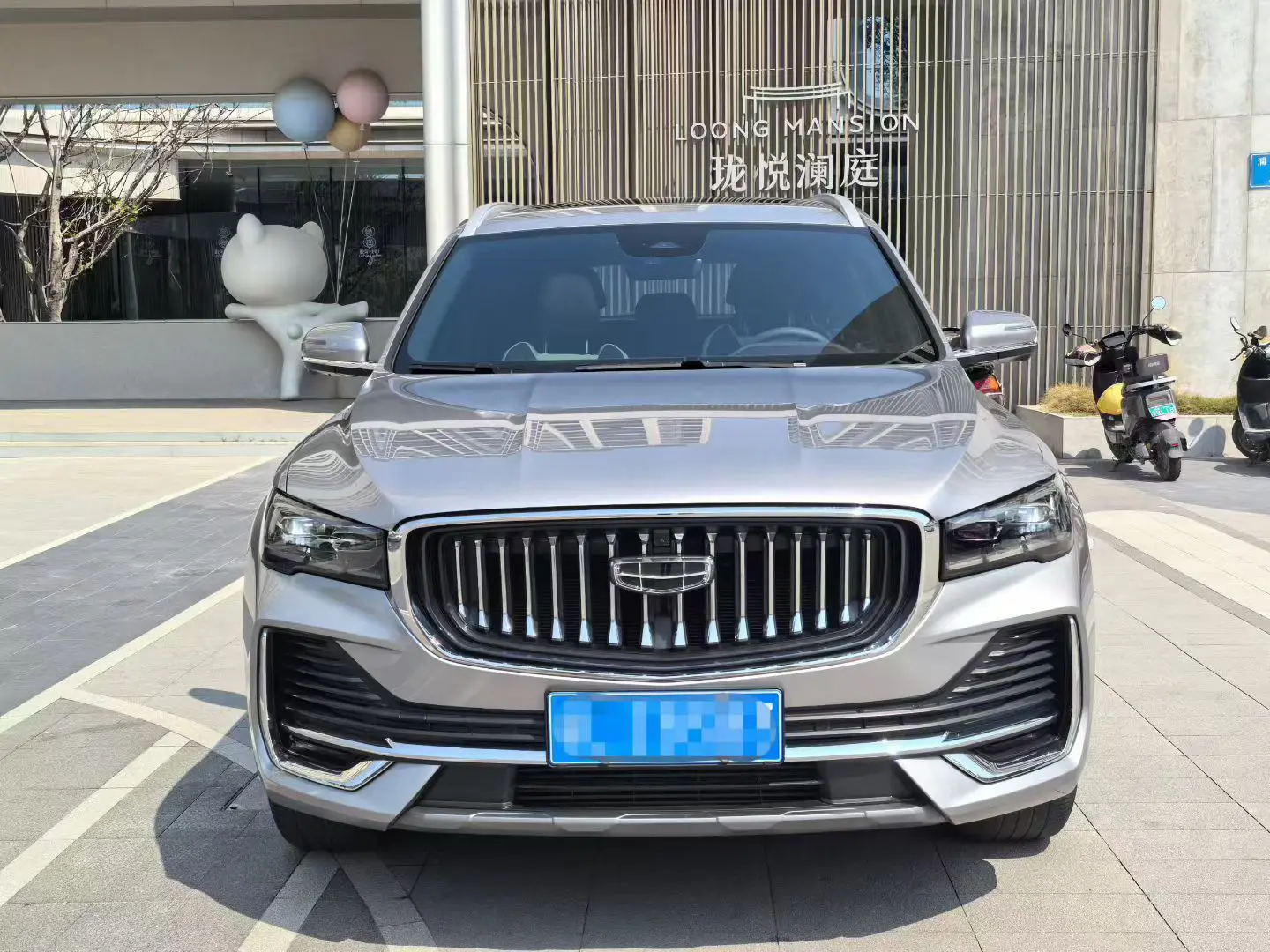 Geely Monjaro (Xingyue L)  из Китая