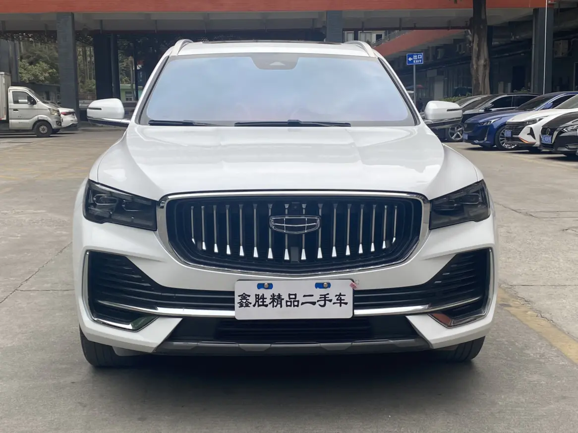 Geely Monjaro (Xingyue L)  из Китая