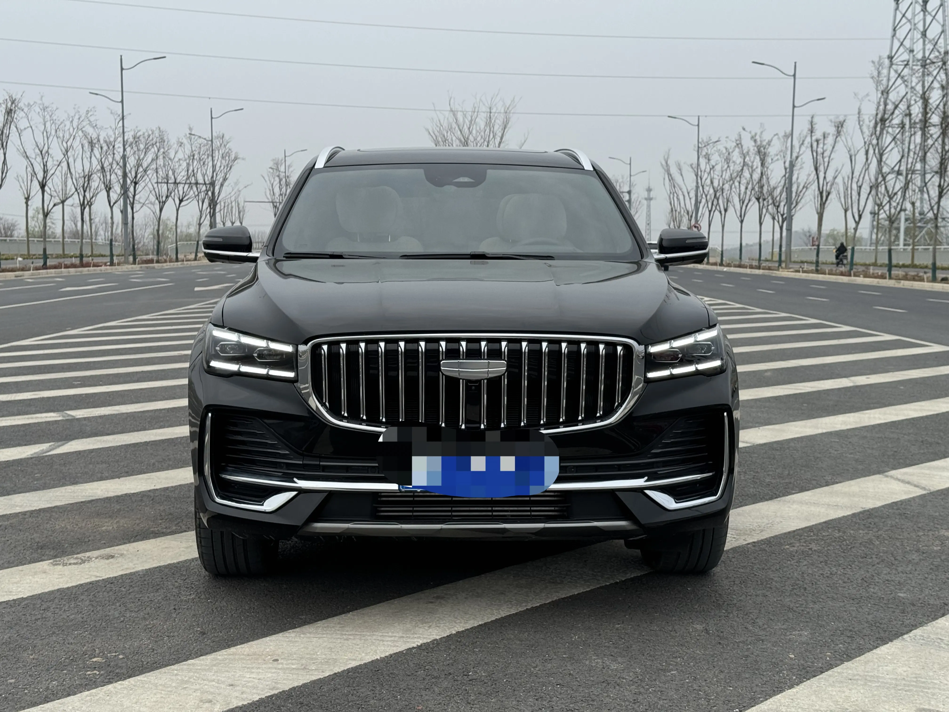 Geely Monjaro (Xingyue L)  из Китая