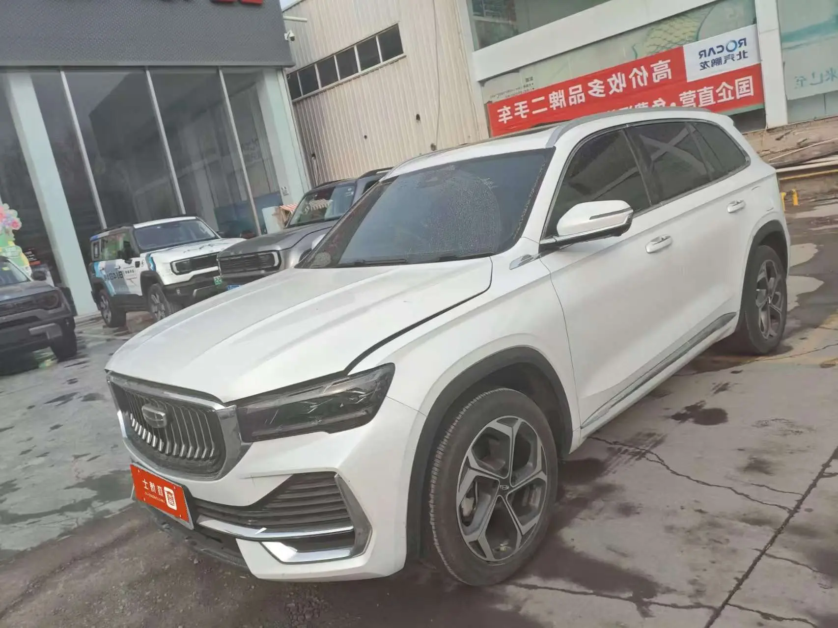 Geely Monjaro (Xingyue L)  из Китая